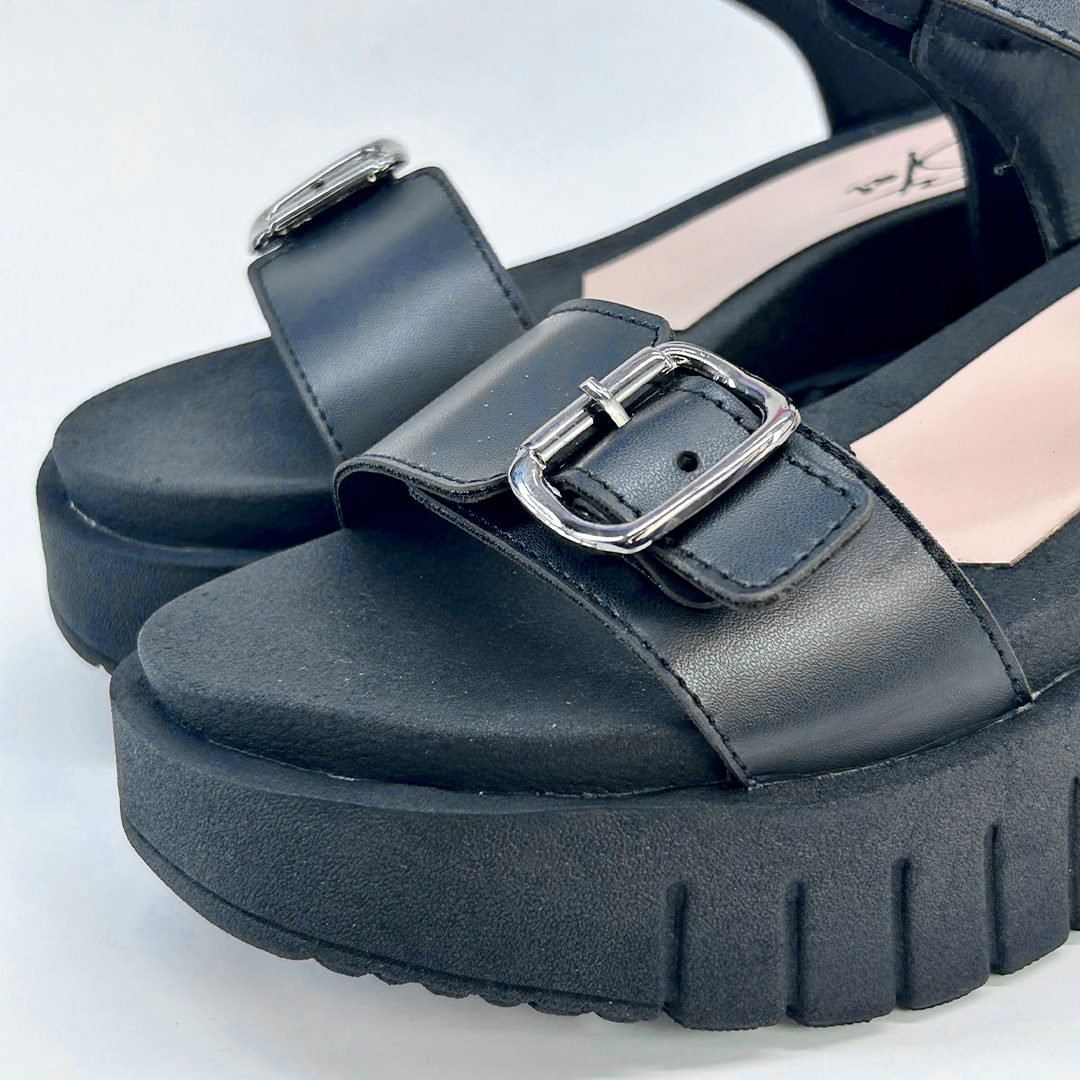 BRUNELA NEGRO ENTERO..