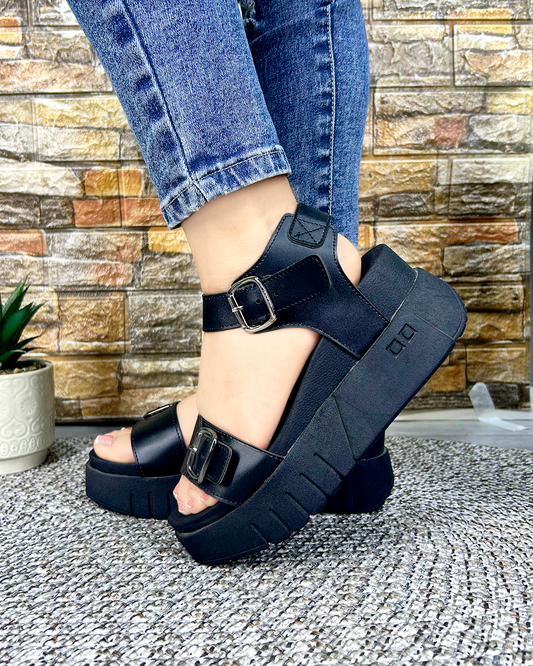 BRUNELA NEGRO ENTERO..