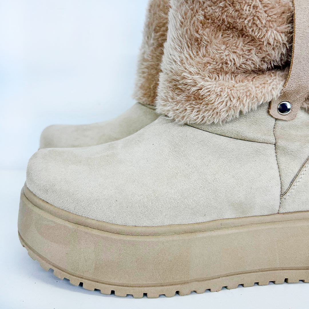 AMBAR BEIGE SUEDE CORTO-