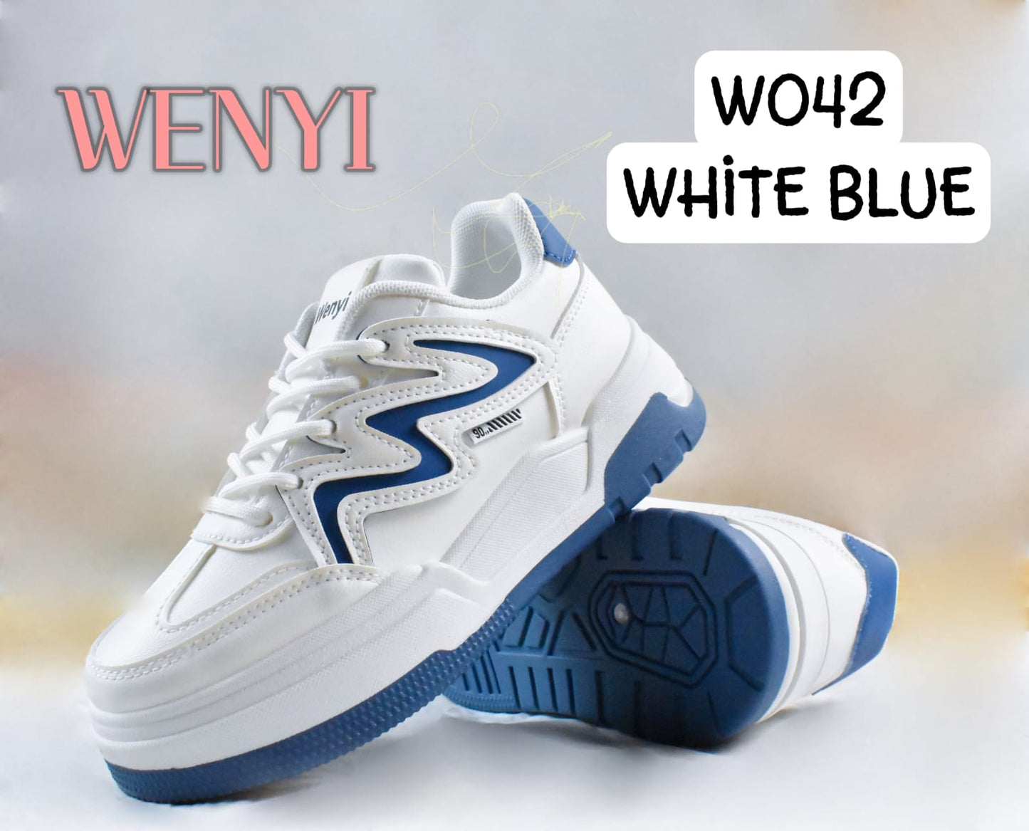 W042   WHITE-BLUE